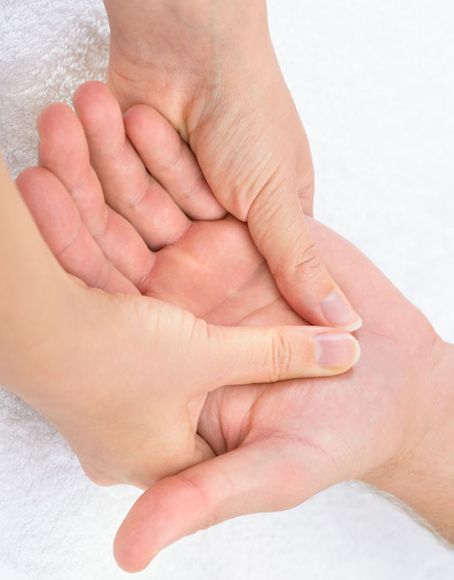 Corso Online di Massaggio a Mani e Avambracci per la Prevenzione della Sindrome del Tunnel Carpale